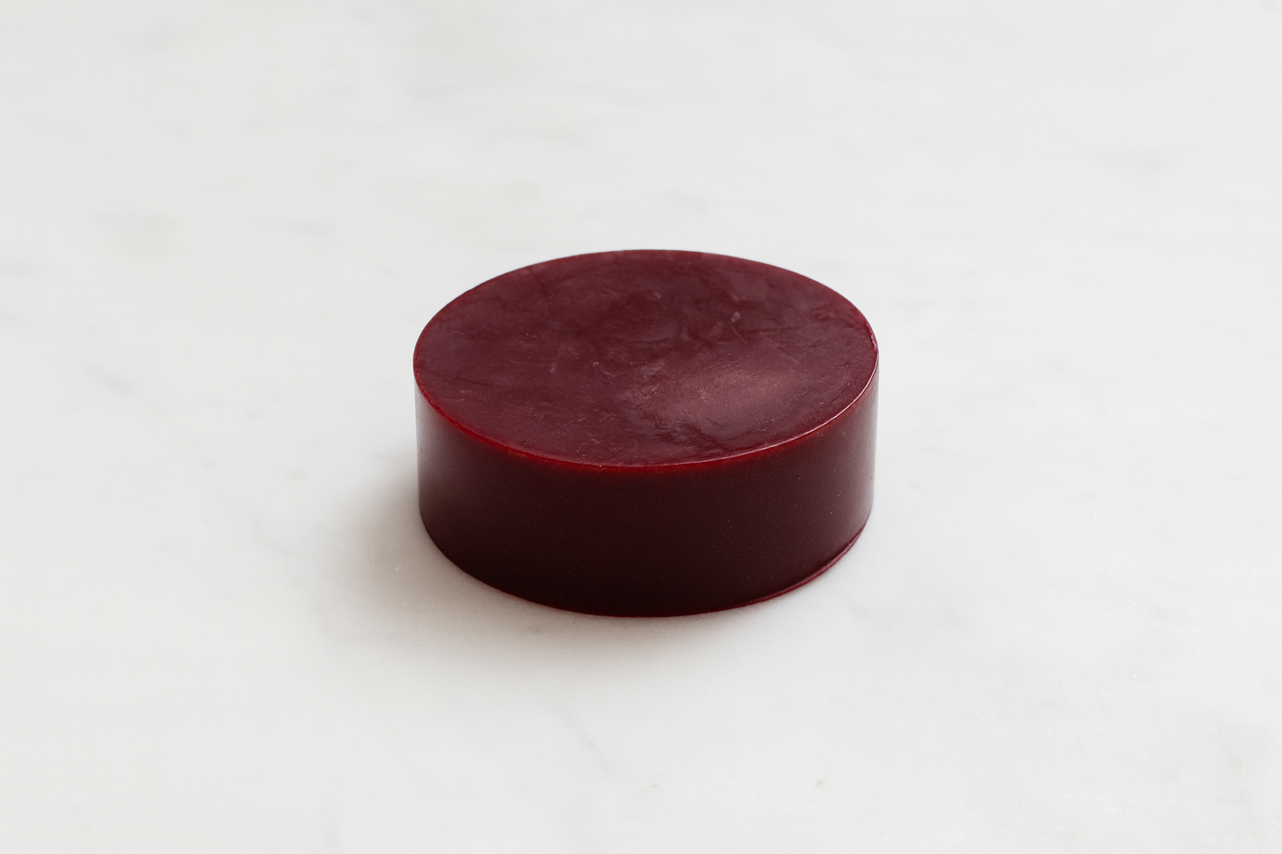Lacre rojo burdeo circular 30 grs.